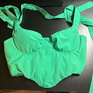 Shein corset top. I no longer wear it. In good condition. Kelly green and size S